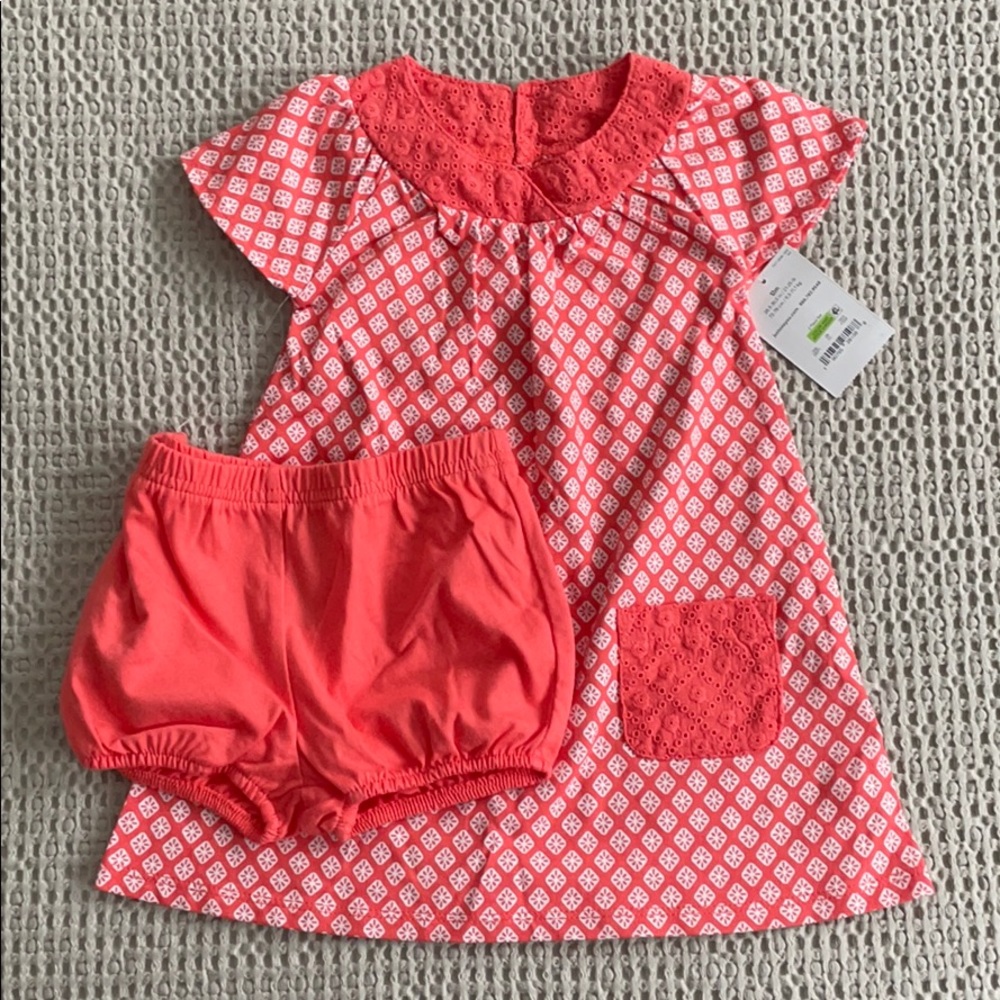 Baby girl dress with bloomers